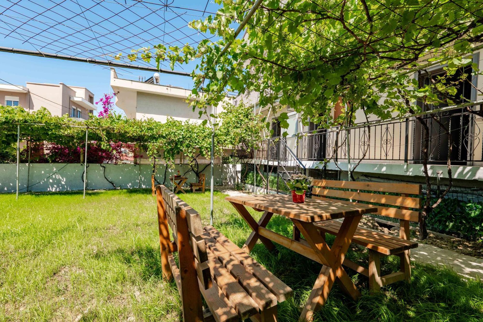 Kalpazo Kaja Vila Garden Голем Экстерьер фото